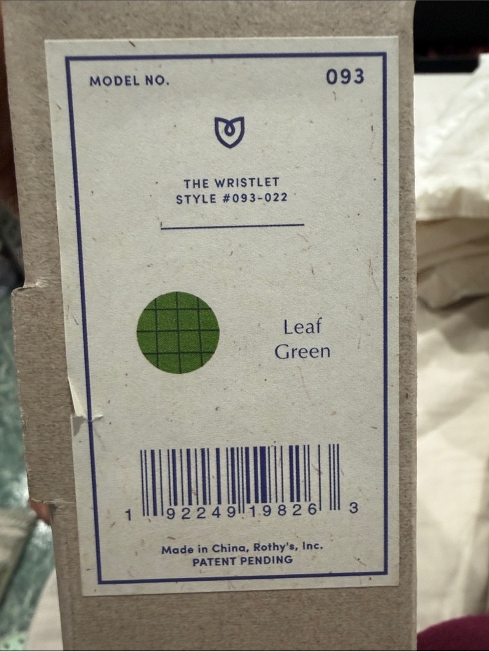 Rothy's The Wristlet in Leaf Green - New in box! - Picture 9 of 9